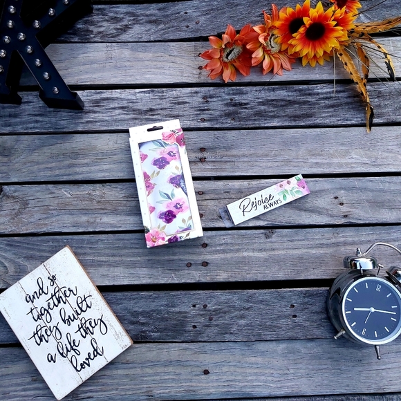 Sleep Mask & Magnet 🧲 - Picture 5 of 5